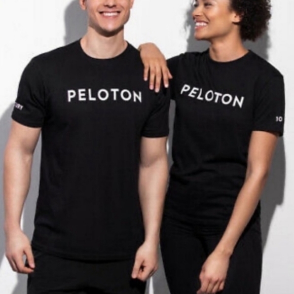 Peloton Century Club T-Shirt Black Graphic Unisex - Picture 2 of 8